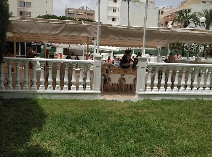 Palm-beach شقة تورّيفيِخا